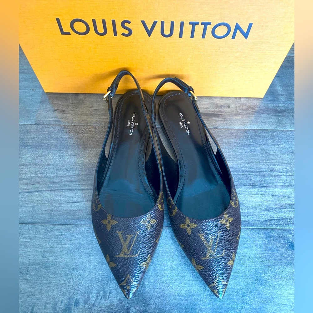 Louis Vuitton Ballet Flats